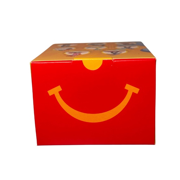 McDonald's Zootopia 2 Judy Hopps Toy - Picture 5 of 7